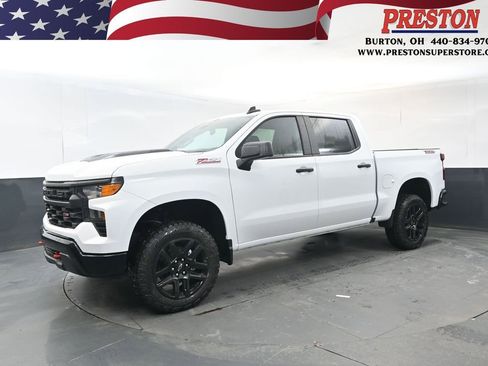 New 2026 Chevrolet Silverado 1500 Custom Trail Boss AWD/4WD image 1