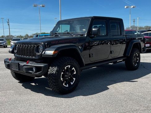 Used 2024 Jeep Gladiator Rubicon image 8