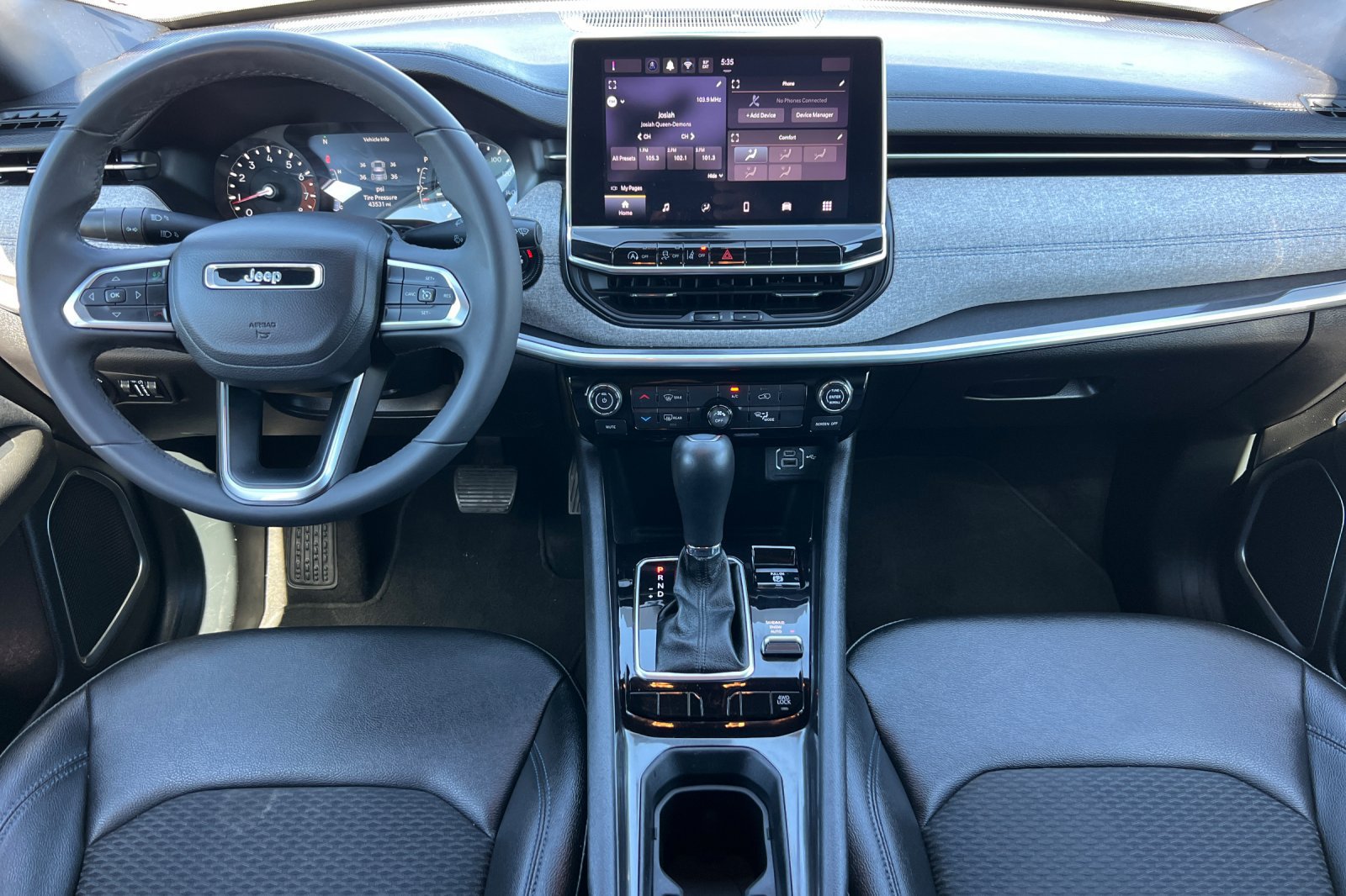 Used 2024 Jeep Compass Latitude AWD/4WD image 15