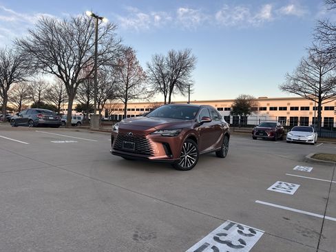 Certified 2023 Lexus RX 350 Premium Plus image 3