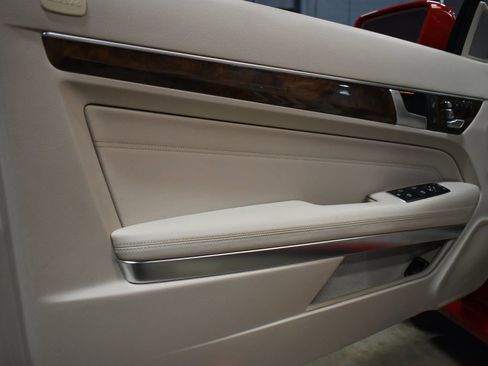 Used 2016 Mercedes-Benz E 550 Cabriolet w/ Premium 2 Package image 44