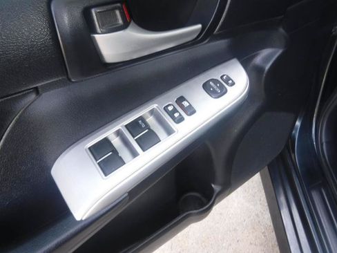 Used 2013 Toyota Camry SE FWD image 19