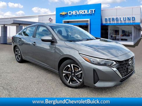 Used 2024 Nissan Sentra SV FWD image 1