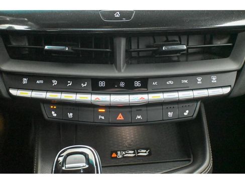 Used 2023 Cadillac CT4 V w/ LPO, ONYX Package image 44