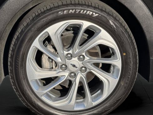 Used 2022 Chevrolet Bolt EUV LT image 26