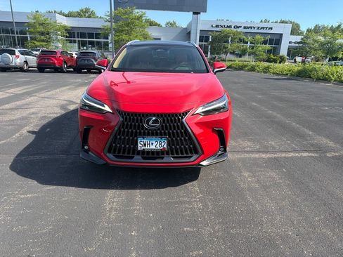 Used 2025 Lexus NX 350h AWD w/ Luxury Package image 11