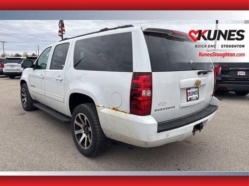 Used 2012 Chevrolet Suburban LT w/ Luxury Package image 7