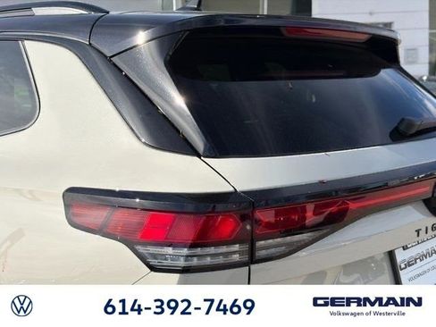 New 2026 Volkswagen Tiguan SE R-Line image 14