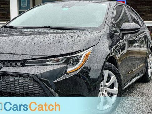 Used 2020 Toyota Corolla LE FWD image 6