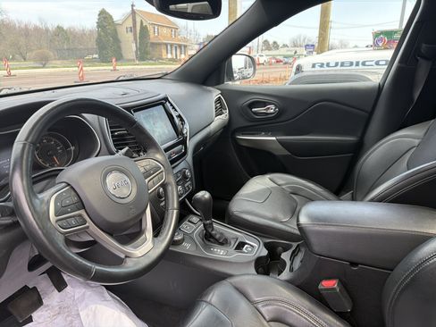 Used 2019 Jeep Cherokee High Altitude AWD/4WD image 17