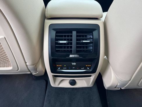 Used 2018 BMW X3 M40i image 19