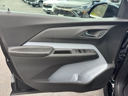 New 2027 Chevrolet Bolt RS FWD image 17