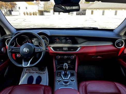 Used 2020 Alfa Romeo Stelvio Ti w/ Nero Edizione image 30
