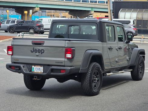 Used 2021 Jeep Gladiator Sport w/ Trailer Tow Package AWD/4WD image 7
