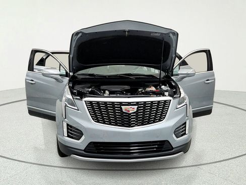 Certified 2024 Cadillac XT5 Premium Luxury FWD image 15