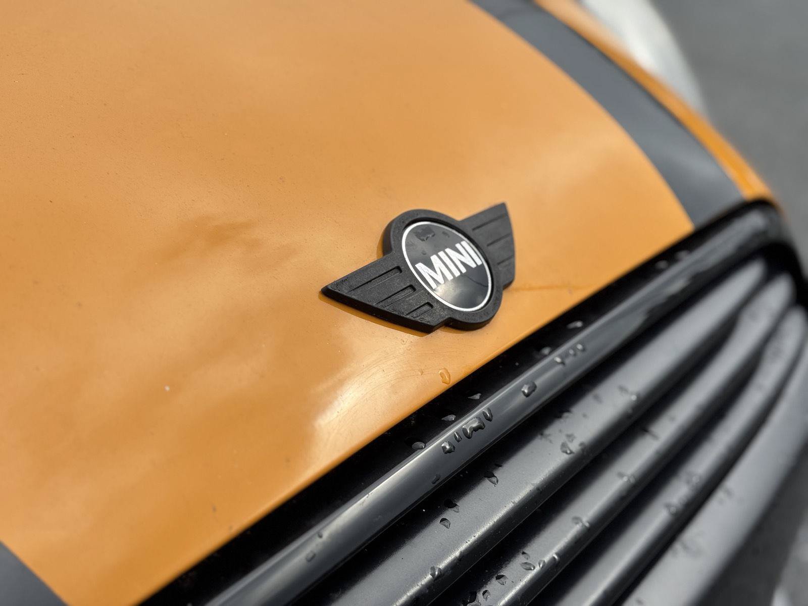 Used 2016 MINI Cooper 2-Door Hardtop FWD image 2