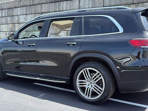 Certified 2022 Mercedes-Benz GLS 450 4MATIC image 6