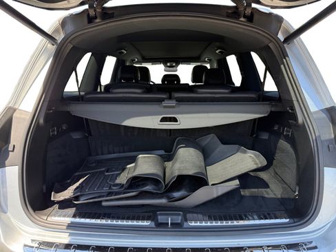 Used 2020 Mercedes-Benz GLS 450 4MATIC image 17