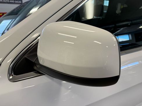 Used 2022 Jeep Grand Cherokee Laredo E image 15