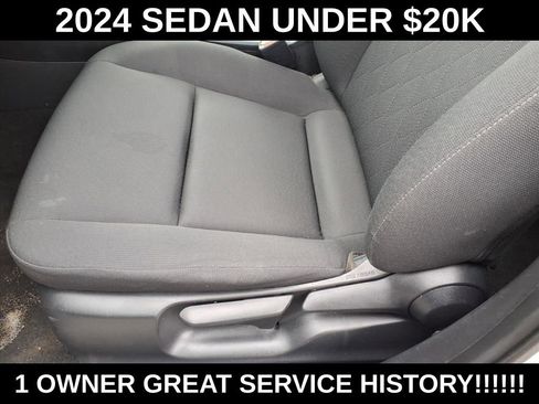 Used 2024 Toyota Corolla LE image 14