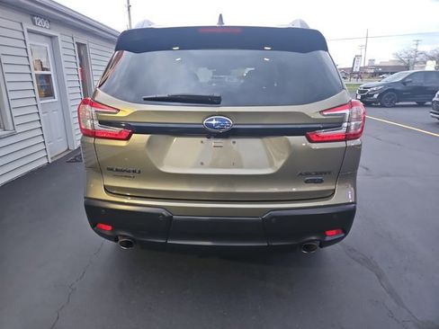 Used 2023 Subaru Ascent Onyx Edition image 5
