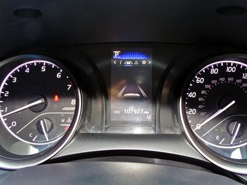 Used 2021 Toyota Camry SE image 23