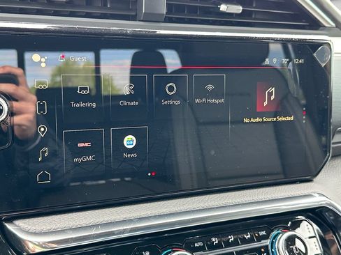 New 2026 GMC Sierra 1500 Denali AWD/4WD image 24