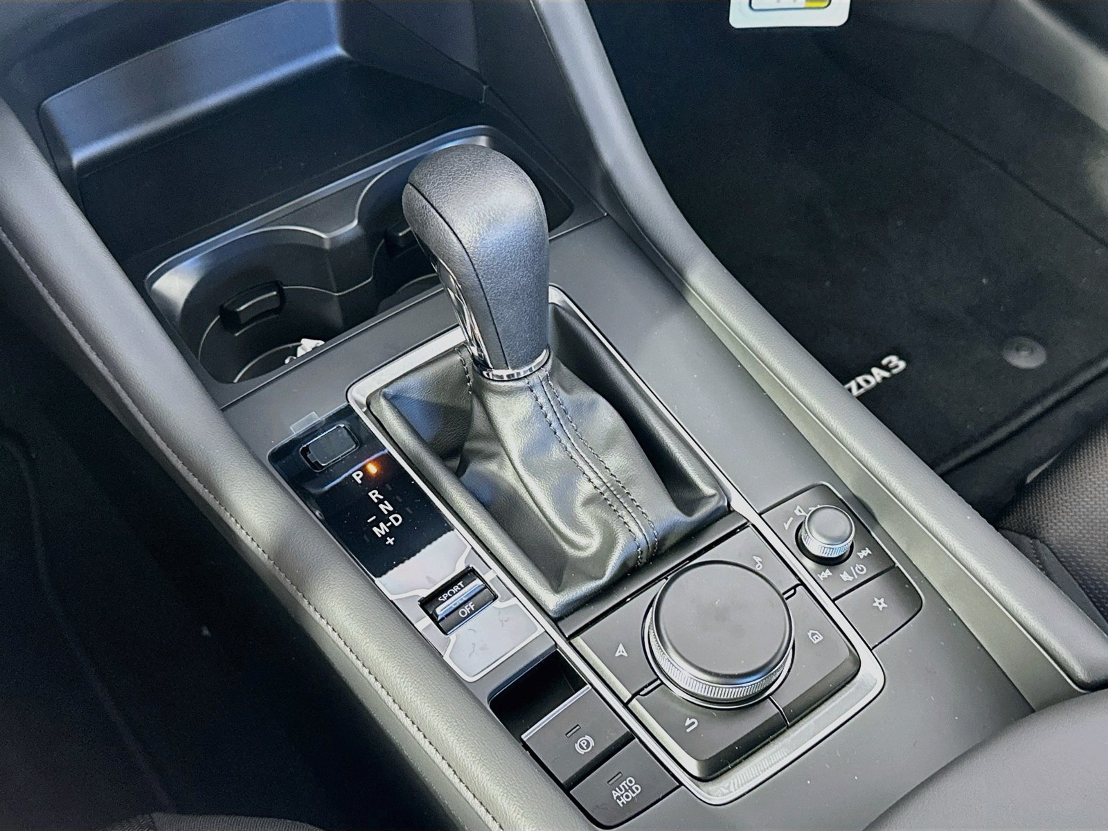 New 2026 MAZDA MAZDA3 s FWD image 17