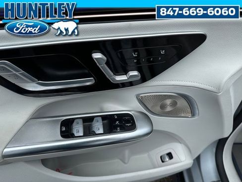 Used 2023 Mercedes-Benz EQE 350+ 4MATIC Sedan w/ Exclusive Trim Package image 18