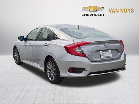 Used 2019 Honda Civic EX image 7
