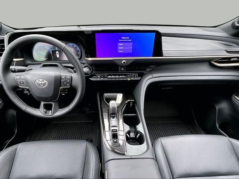 Certified 2026 Toyota Crown Signia w/ Advanced Technology Package AWD/4WD image 29