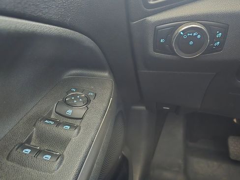 Used 2022 Ford EcoSport Titanium AWD/4WD image 30