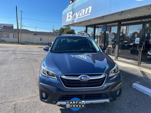 Used 2021 Subaru Outback Limited image 3