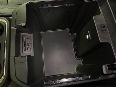 Used 2022 Chevrolet Silverado 3500 High Country w/ Z71 Off-Road Package image 34