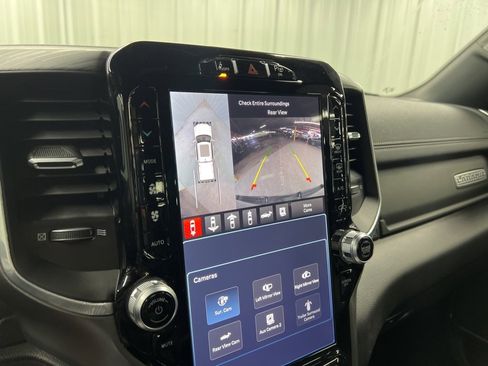 Used 2023 RAM 1500 Laramie image 19