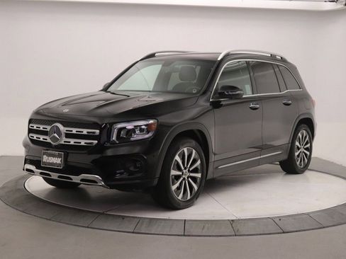 Certified 2022 Mercedes-Benz GLB 250 4MATIC image 3