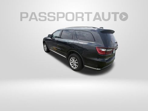 Used 2024 Dodge Durango SXT w/ 3rd Row Seating Group AWD/4WD image 2