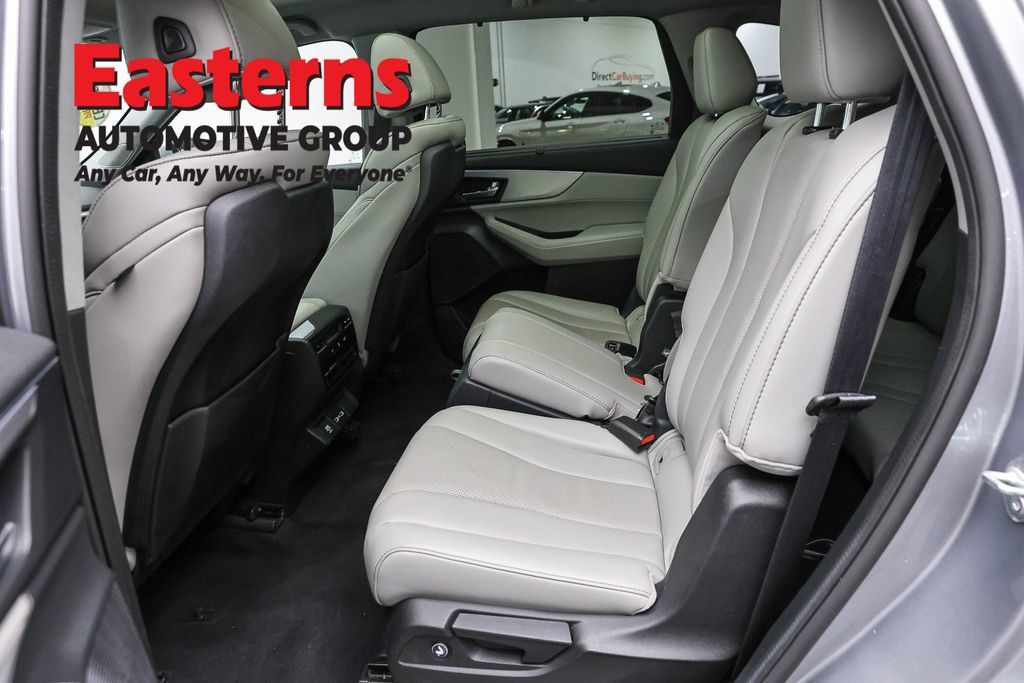 Used 2023 Acura MDX w/ Technology Package AWD/4WD image 24
