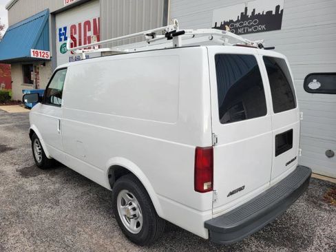 Used 2005 Chevrolet Astro w/ Convenience Package RWD image 35