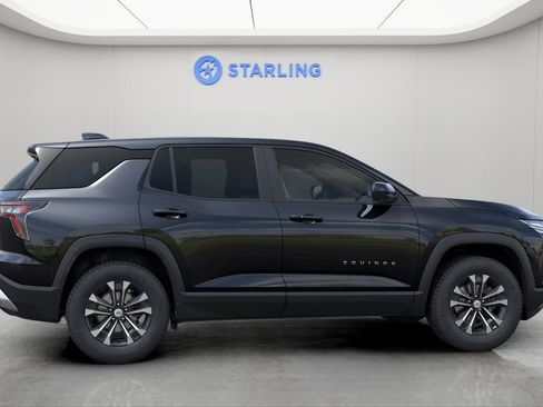 New 2026 Chevrolet Equinox LT w/ Safety and Technology Package FWD image 5