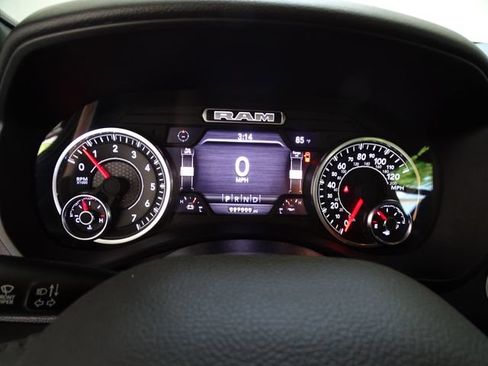 Certified 2023 RAM 1500 Big Horn AWD/4WD image 16