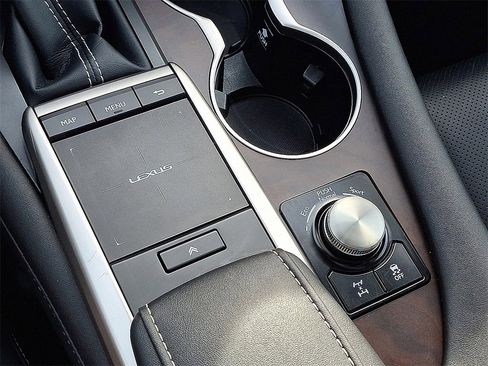 Certified 2022 Lexus RX 350 AWD w/ Premium Package image 20