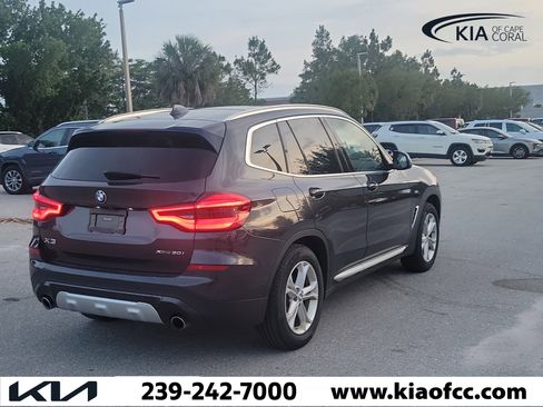 Used 2020 BMW X3 xDrive30i AWD/4WD image 6