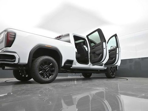 New 2025 GMC Sierra 2500 AT4 w/ AT4 Premium Plus Package image 95
