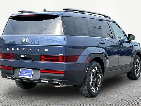 Used 2025 Hyundai Santa Fe SEL AWD/4WD image 2