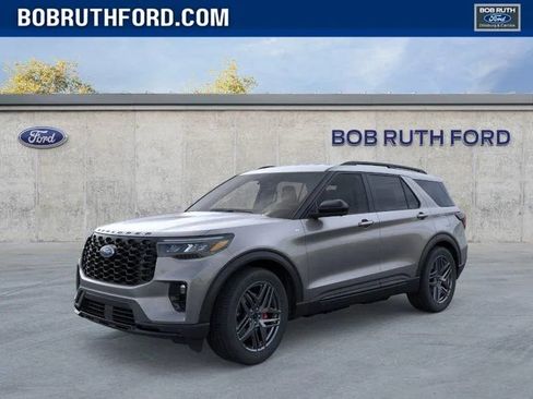 New 2026 Ford Explorer ST-Line w/ ST-Line Street Pack AWD/4WD image 1