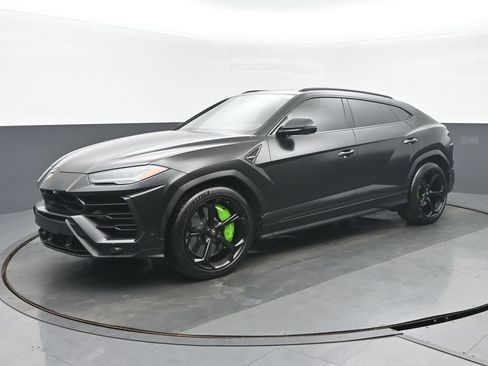 Used 2019 Lamborghini Urus AWD/4WD image 7