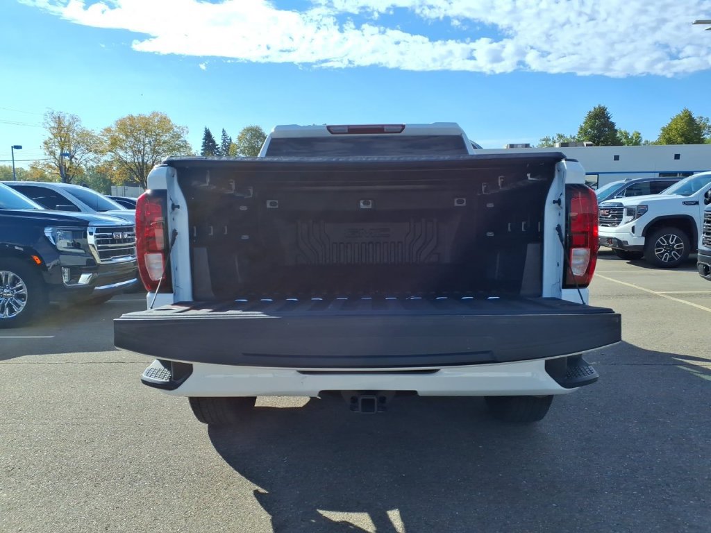 Used 2026 GMC Sierra 1500 Elevation AWD/4WD image 8