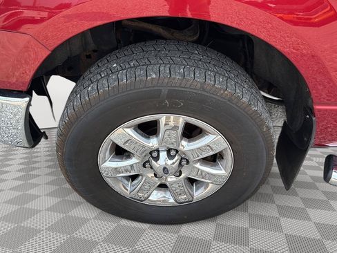 Used 2014 Ford F150 XLT w/ Equipment Group 302A Luxury AWD/4WD image 9