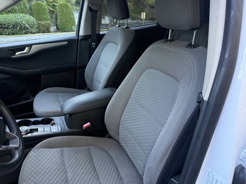 Used 2020 Ford Escape SE AWD/4WD image 19